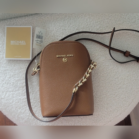 Michael Kors Crossbody - Picture 3 of 11